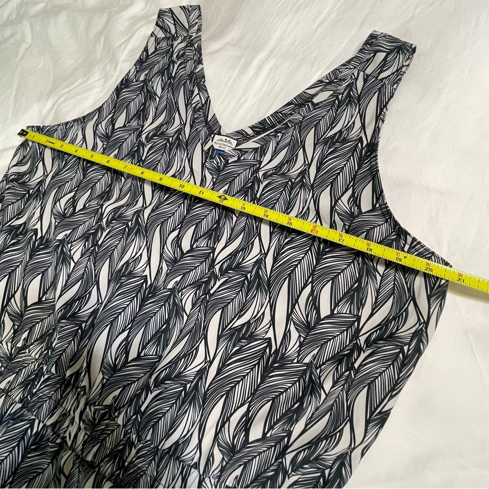 KAVU Ensenada Gray and Black Fabric outdoor‎ Dress - Picture 12 of 14